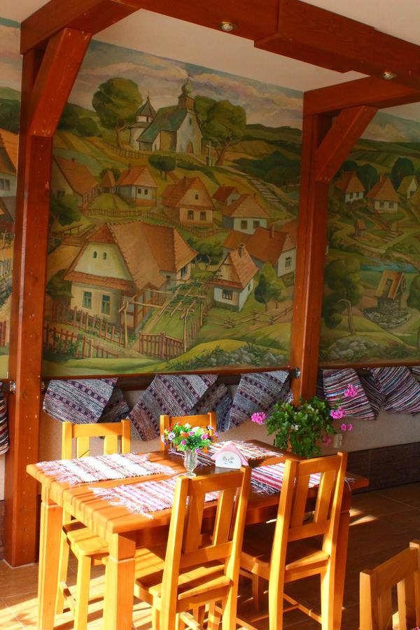 Cafe-Motel Goryanka Uzhhorod Exterior photo